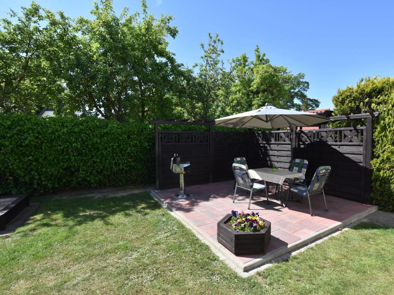 Spacious Holiday Home In Krusenhagen With Garden Dış mekan fotoğraf